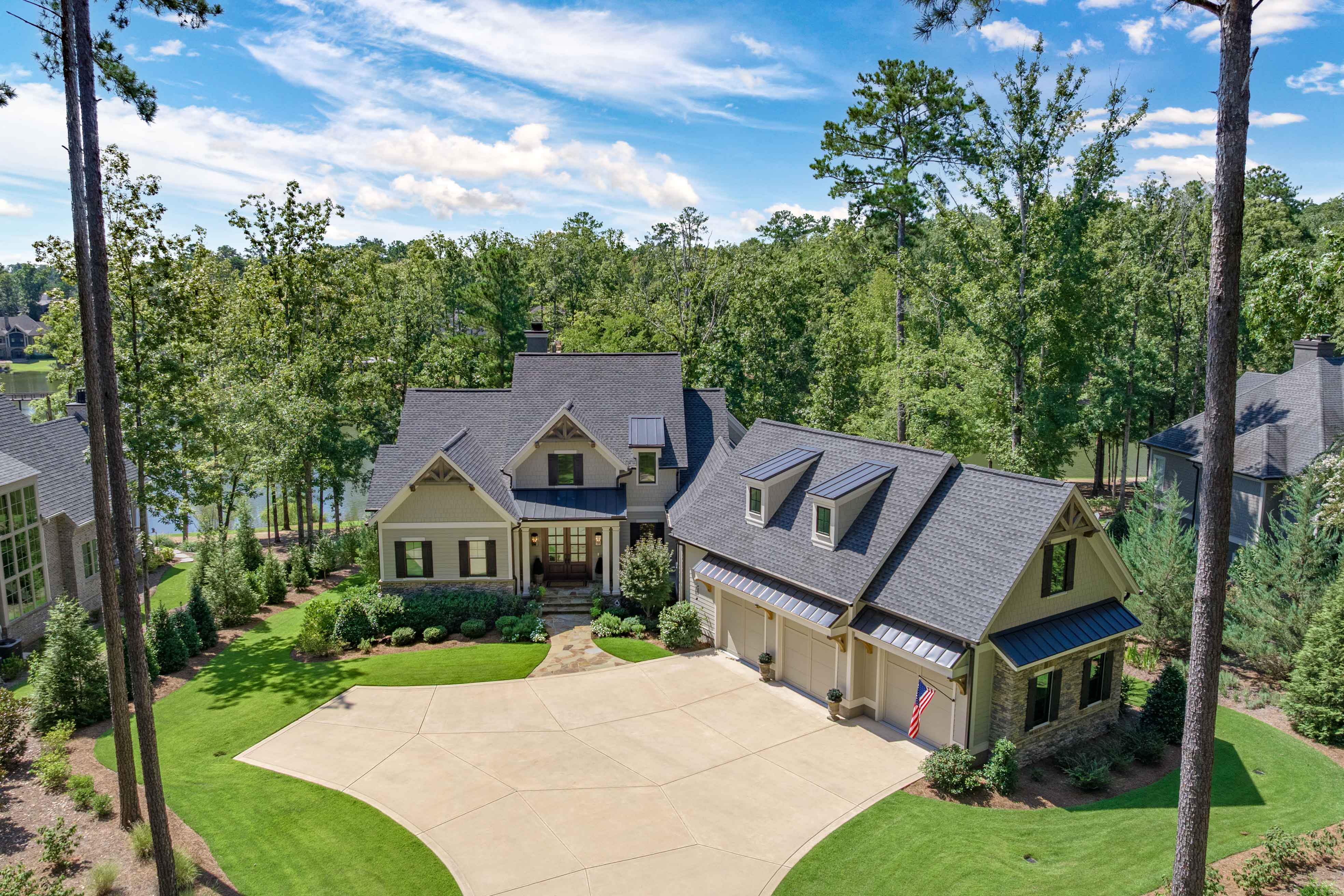 1041 Holt's Ferry image 53